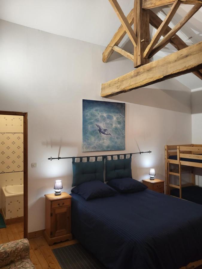 Bed and Breakfast Domaine De La Sarrotte Saugon Exterior foto