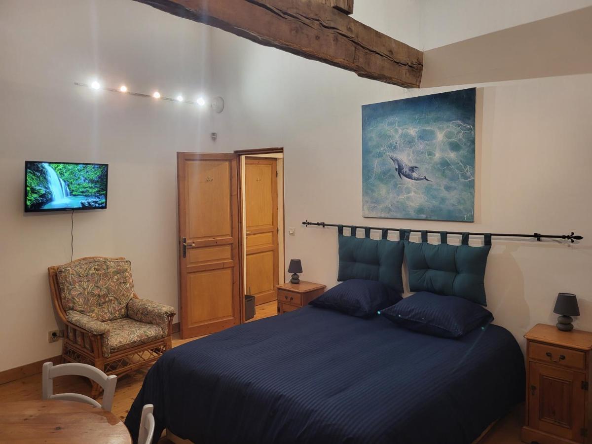 Bed and Breakfast Domaine De La Sarrotte Saugon Exterior foto