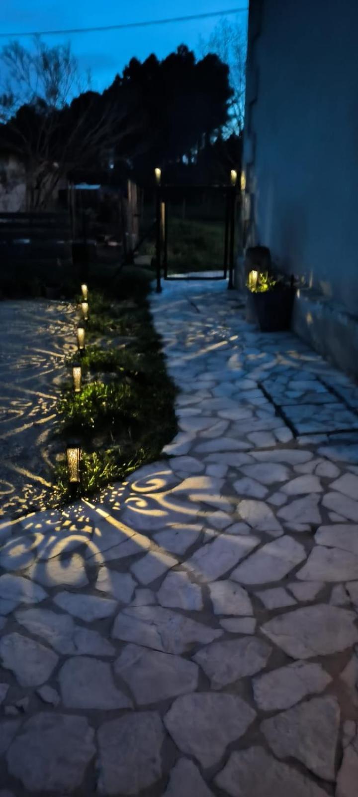 Bed and Breakfast Domaine De La Sarrotte Saugon Exterior foto